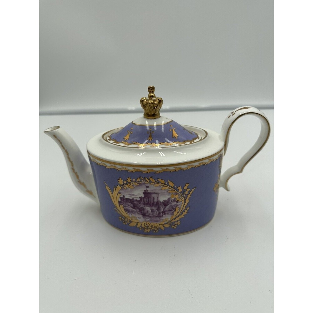 WINDSOR CASTLE TEAPOT ENGLISH BONE CHINA ~ PURPLE / LILAC